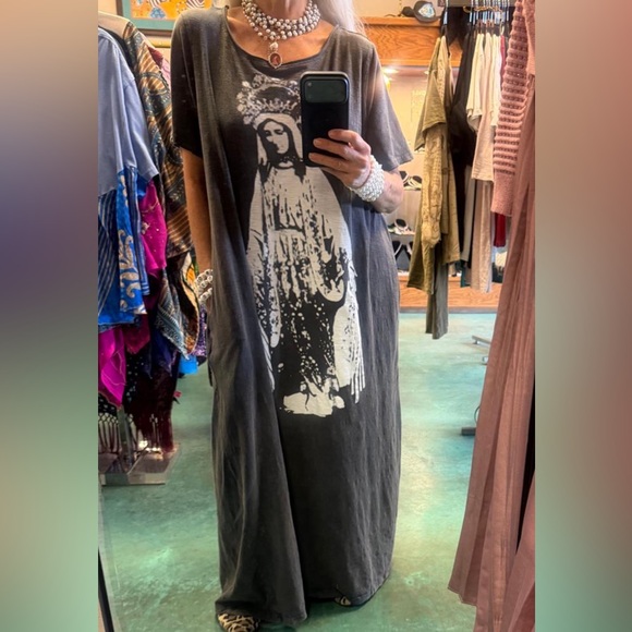 Magnolia Pearl style t shirt dress - Picture 9 of 9